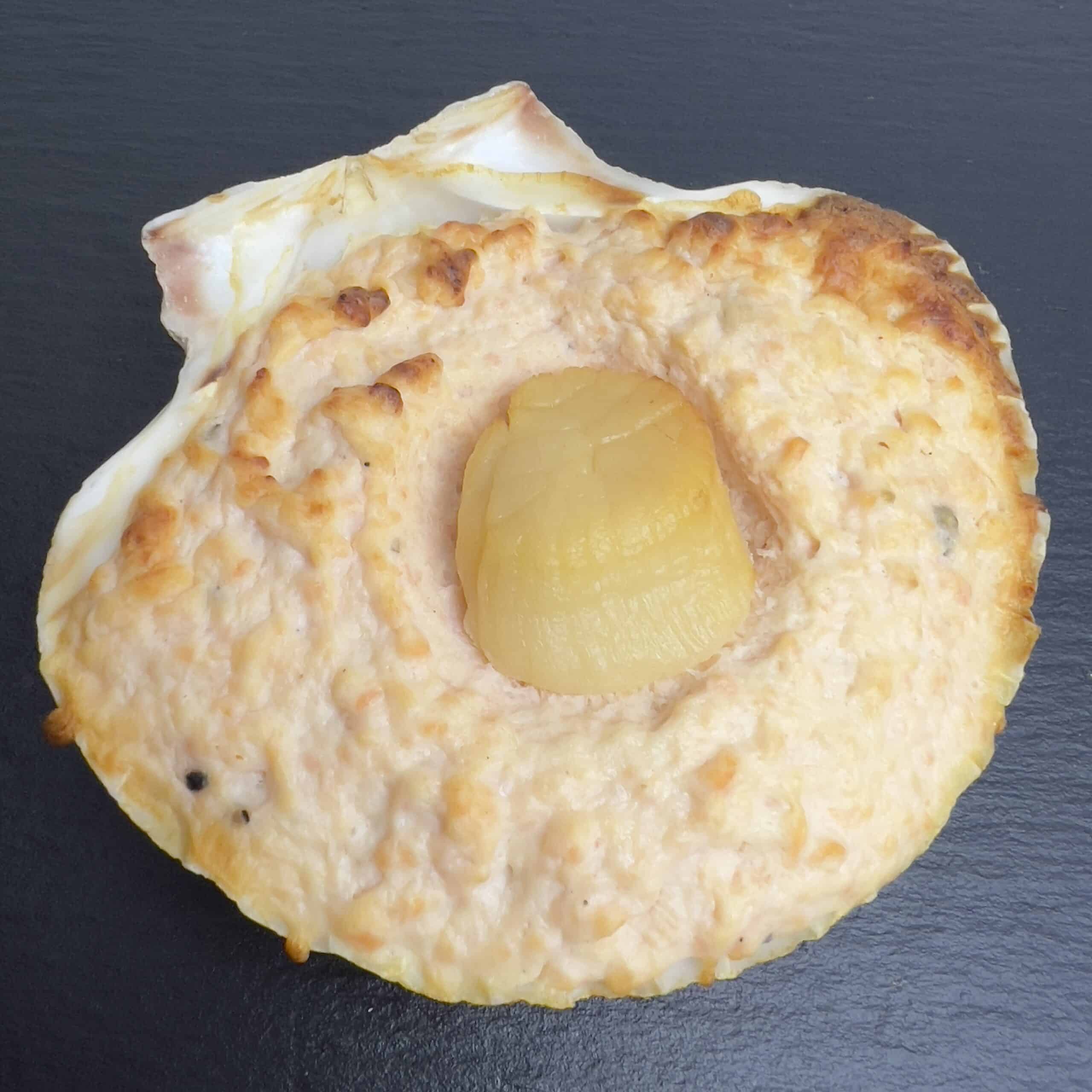 Jakobsmuschel im Lachsbett